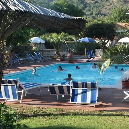 Aparthotel Heaven Ricadi